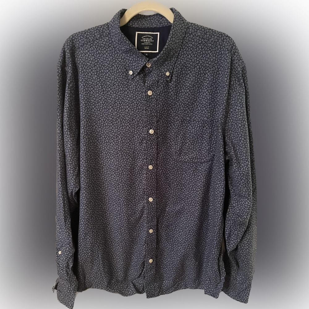 Charles Tyrwhitt Long Sleeve Button Down XL